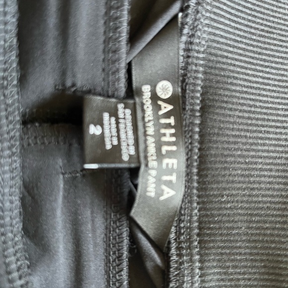 Athleta brooklyn ankle pant size 2 black - Picture 3 of 3